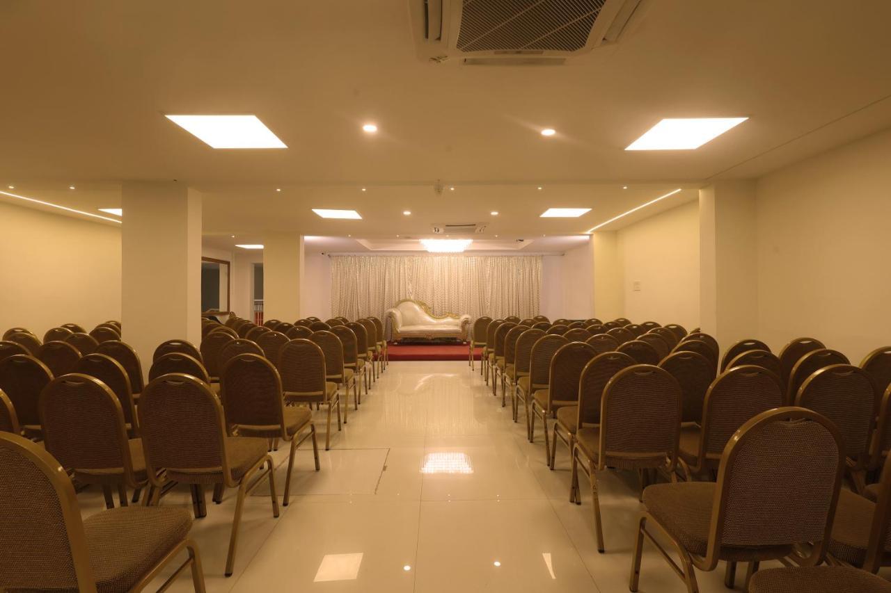 Grand Regency Rajajinagar, Iskcon Temple - Wtc Hotel Bangalore Exterior photo