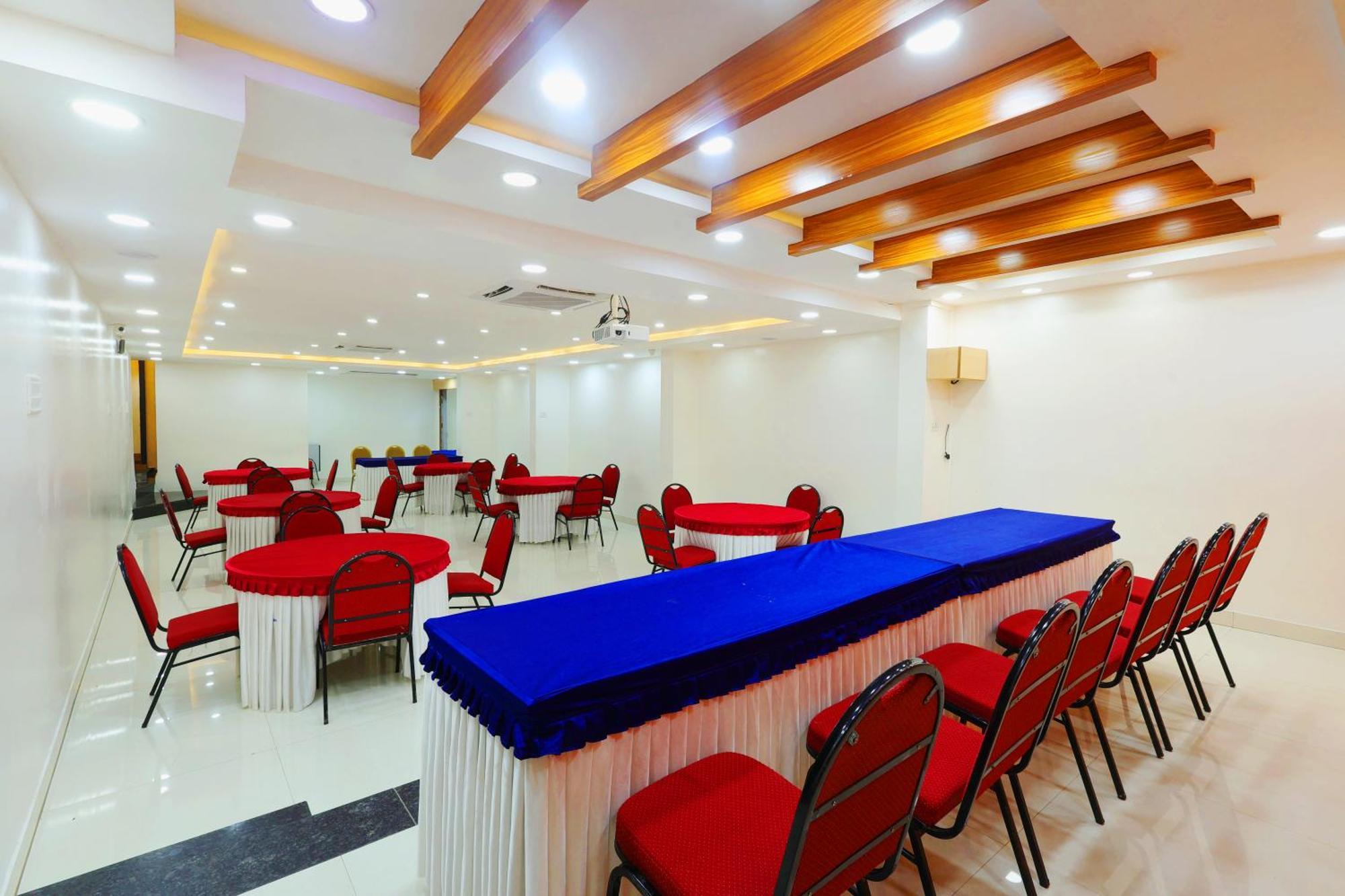 Grand Regency Rajajinagar, Iskcon Temple - Wtc Hotel Bangalore Exterior photo